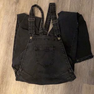 Size 8 George adjustable maternity overalls